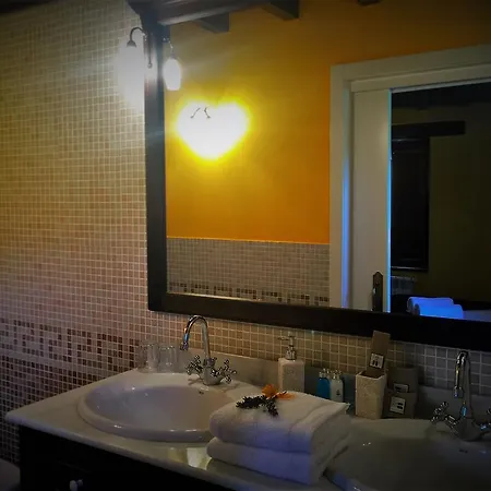 Casa di campagna Os Tres Teixos San Acisclo