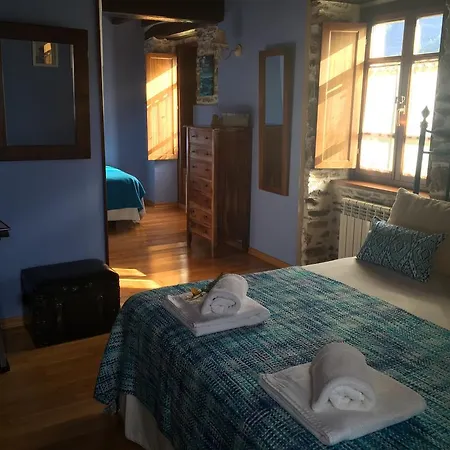 Casa di campagna Os Tres Teixos San Acisclo