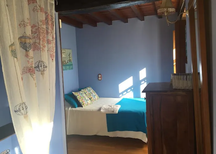 Os Tres Teixos * San Acisclo