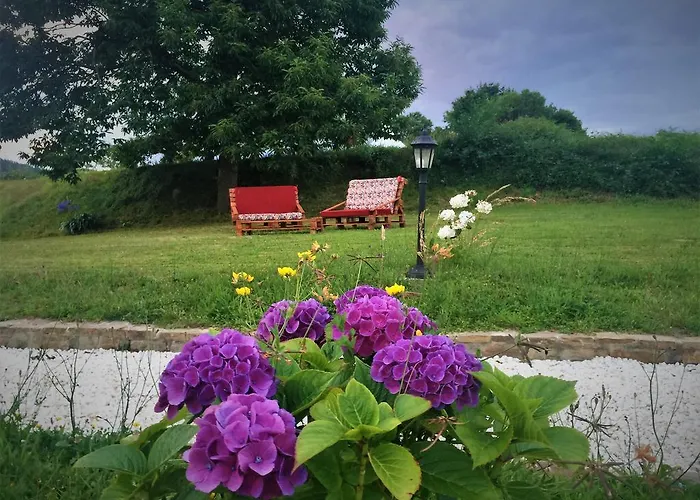 Os Tres Teixos * San Acisclo