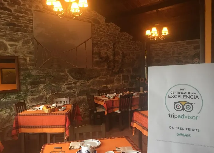 Os Tres Teixos * San Acisclo