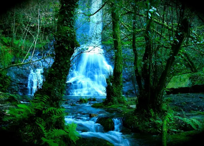 בית כפרי Os Tres Teixos *