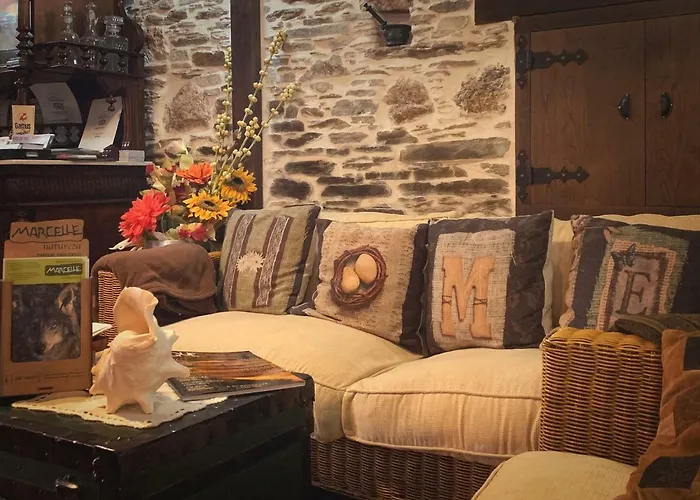 בית כפרי Os Tres Teixos *